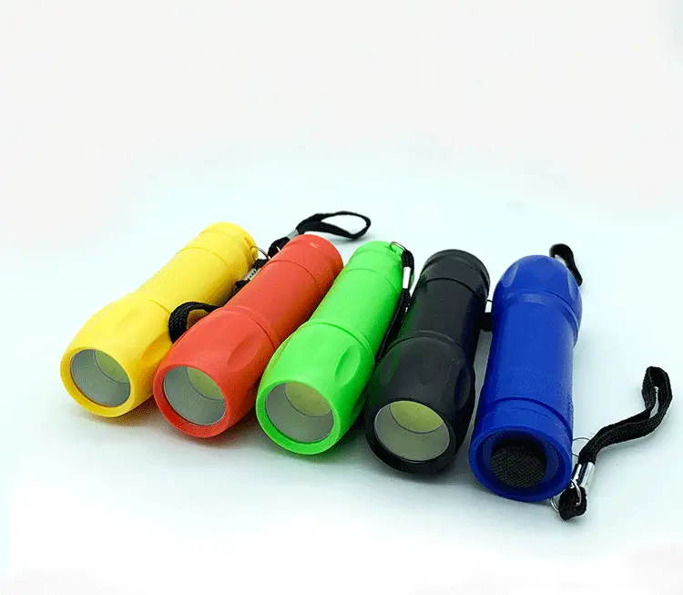 Outdoor LED Flashlight Yellow Dry Battery Portable — feature 13