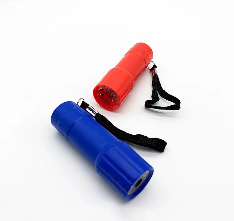 Outdoor LED Flashlight Yellow Dry Battery Portable — feature 14