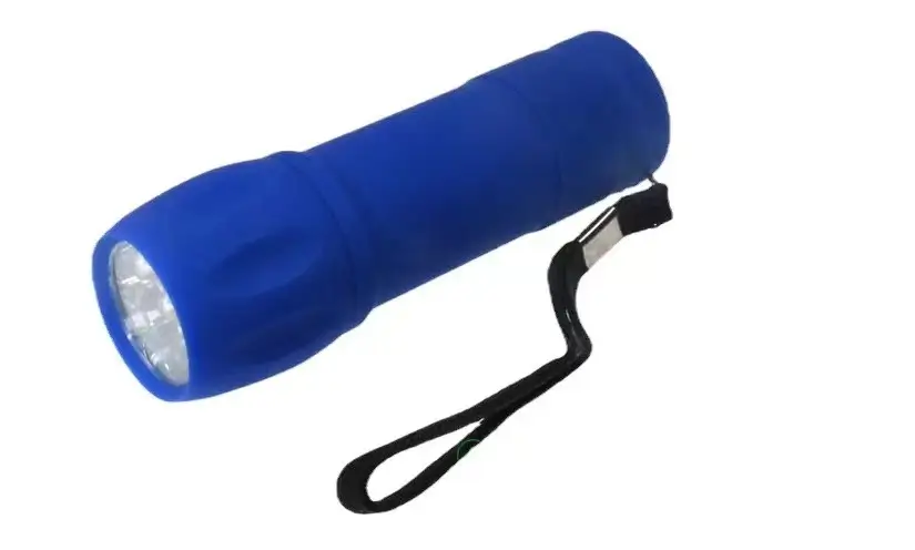 Outdoor LED Flashlight Yellow Dry Battery Portable - Image 6