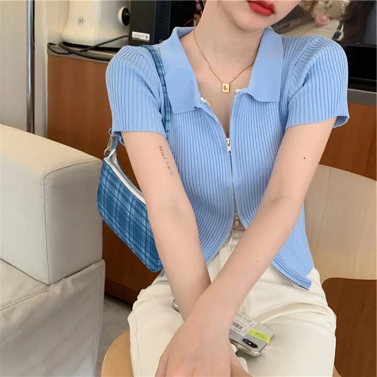Women's White Knit Lapel Zipper Top Short Sleeve - Image 3