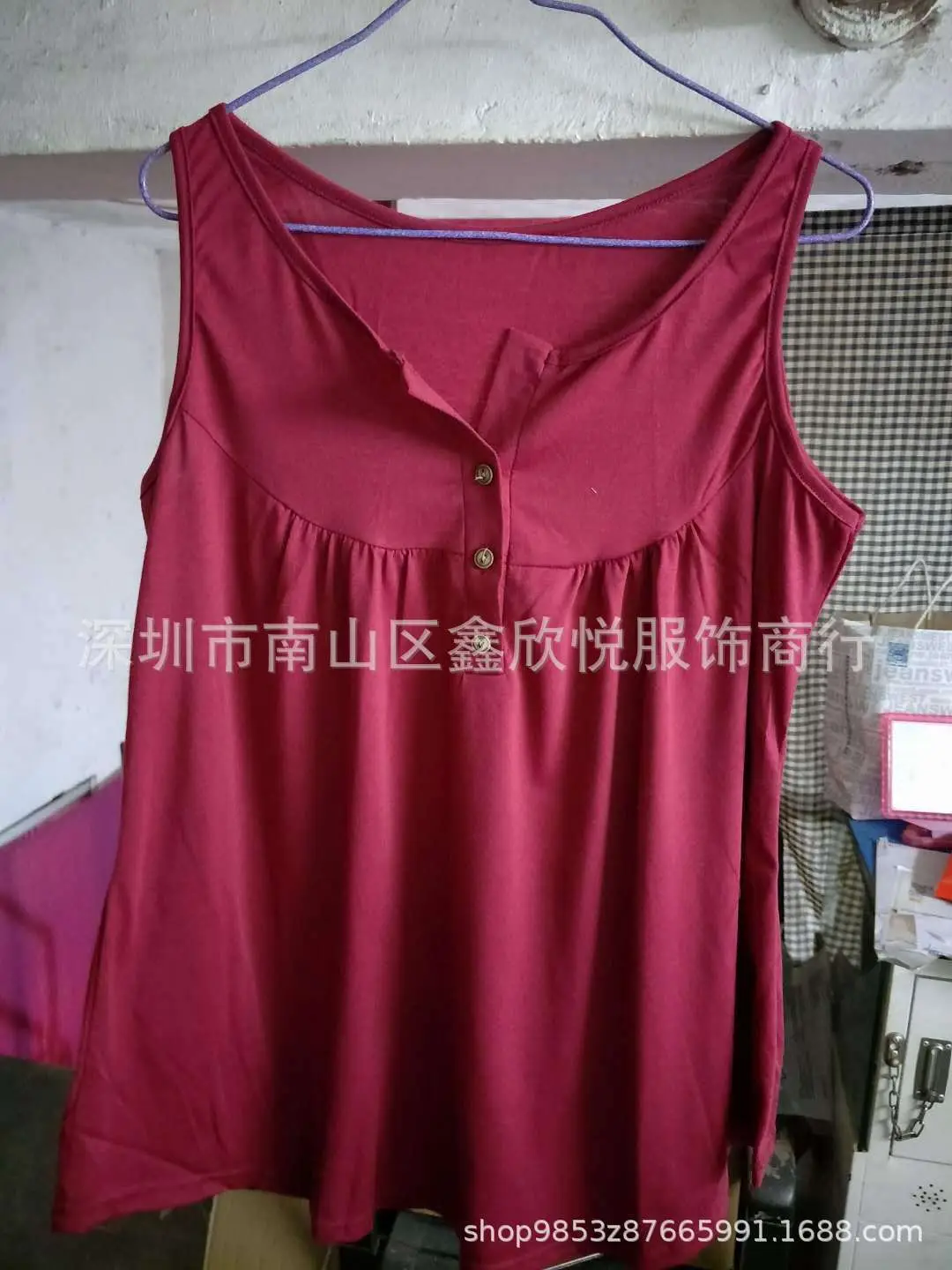Black Pleated Sleeveless Women's T-Shirt Long Button Vest — feature 16