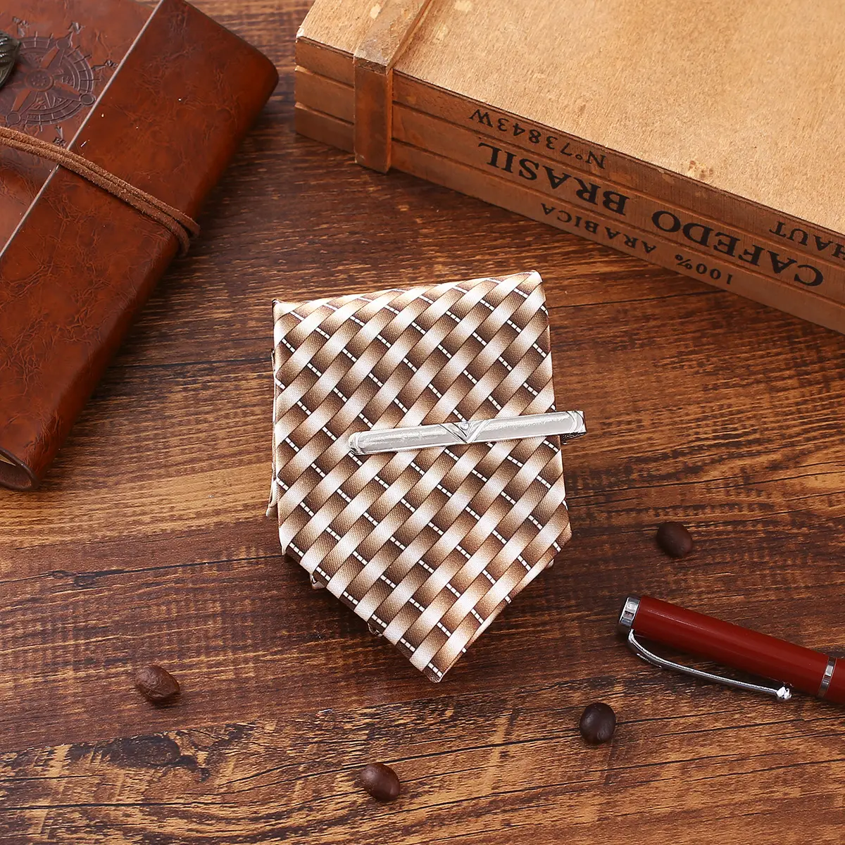 Vintage Style Watch Set with Belt, Wallet, Pen & Perfume — feature 7