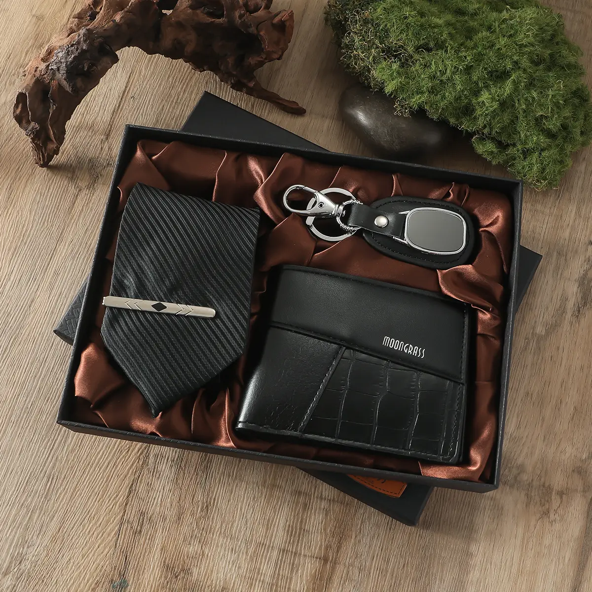Vintage Style Watch Set with Belt, Wallet, Pen & Perfume - Image 4