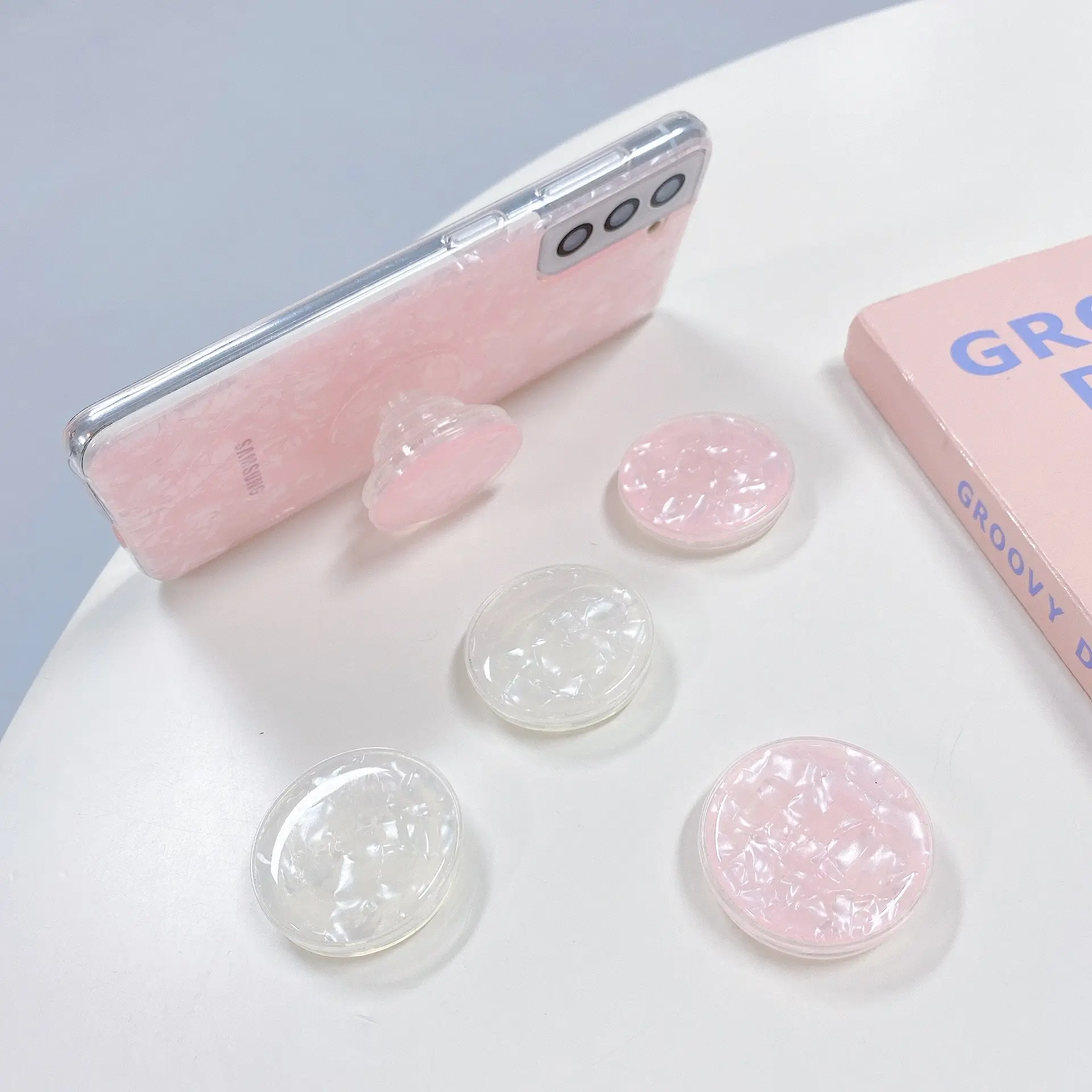 Glitter Ring with 360 Rotation & Sparkle Design — feature 11