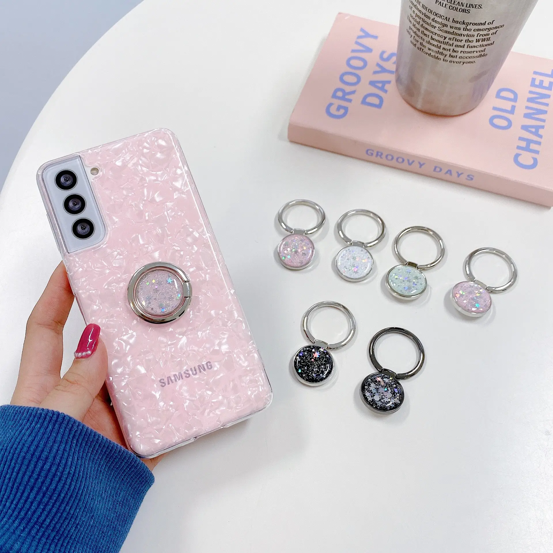 Glitter Ring with 360 Rotation & Sparkle Design — feature 12