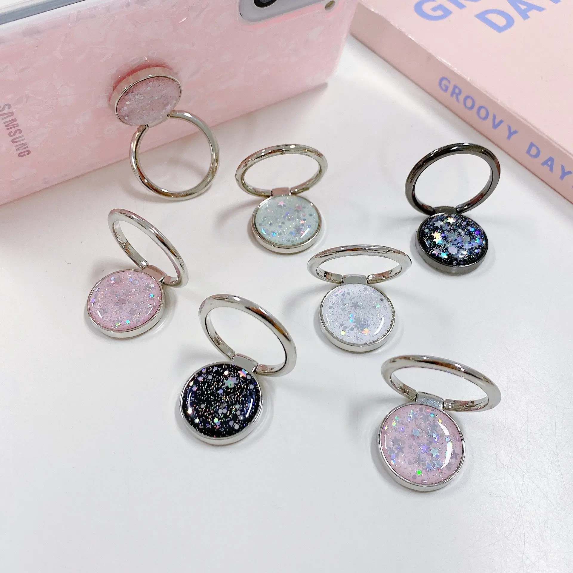 Glitter Ring with 360 Rotation & Sparkle Design — feature 14