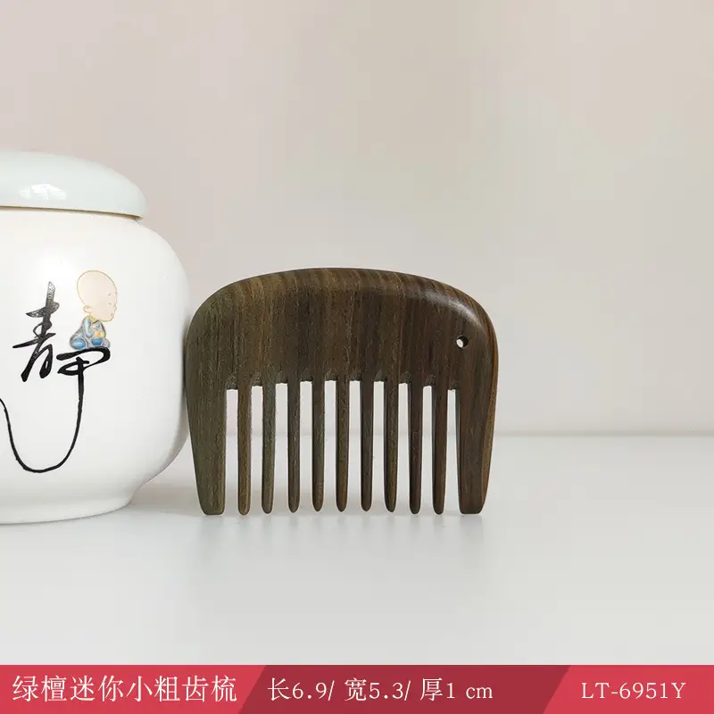 Green Sandalwood Hair Comb with Electrostatic Massage - Image 10