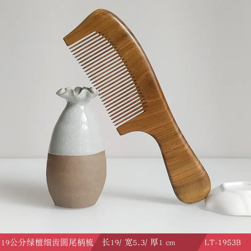Green Sandalwood Hair Comb with Electrostatic Massage - Image 13