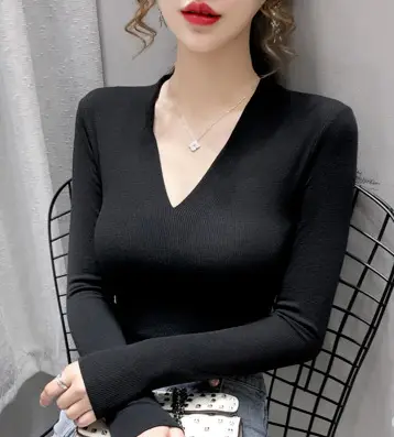 Black V-Neck Slim Fit Short Sleeve Top - Image 4