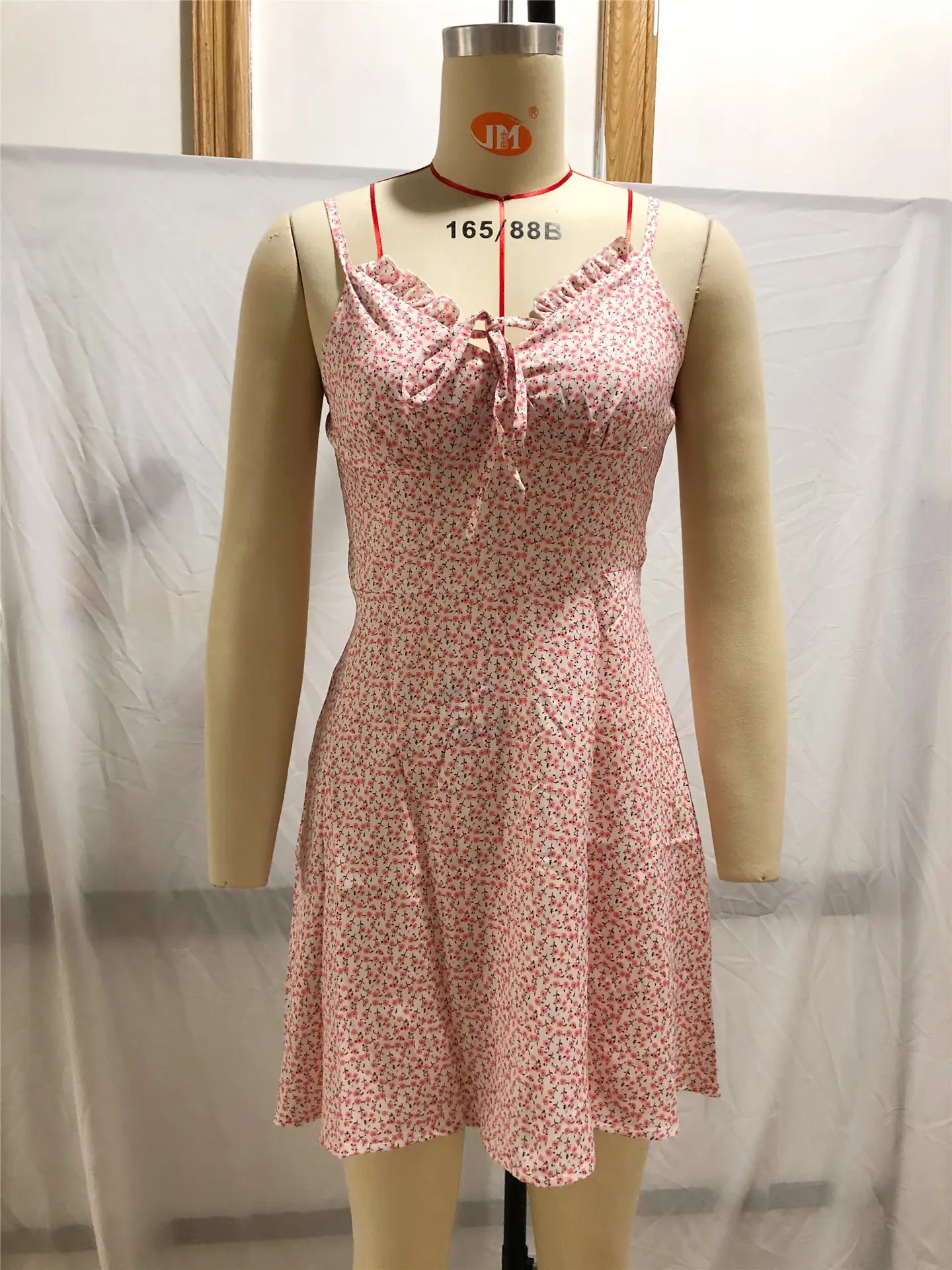 2024 Summer Floral Suspender Dress Light Blue — feature 2