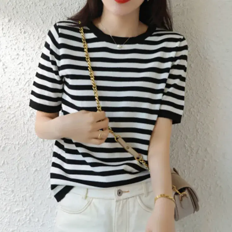 Red Striped Cotton T-Shirt for Men Women Loose Fit - Image 10
