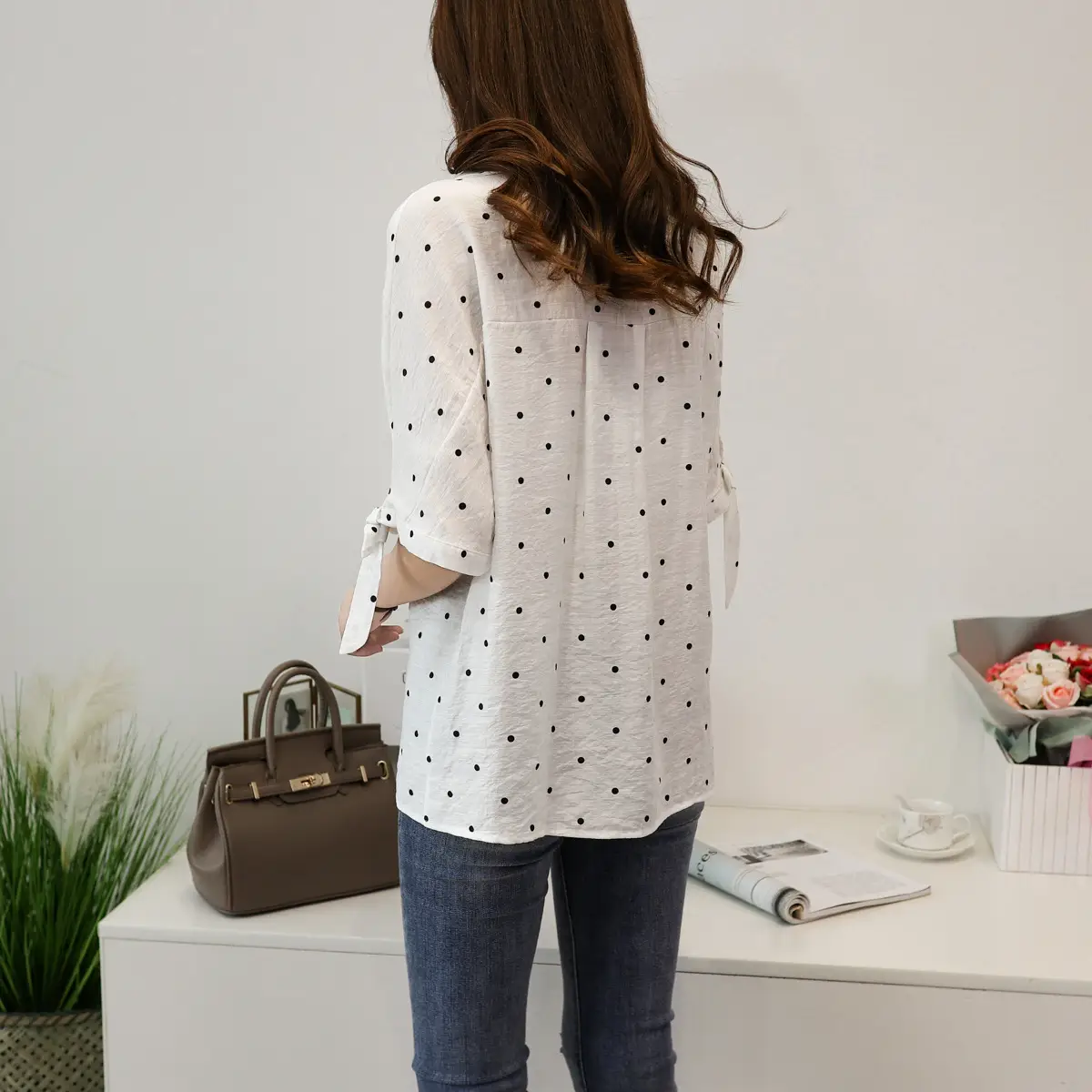 Women Korean Style White Polka Dot Shirt Mid Sleeve Loose Casual Cotton Linen V Neck — feature 6