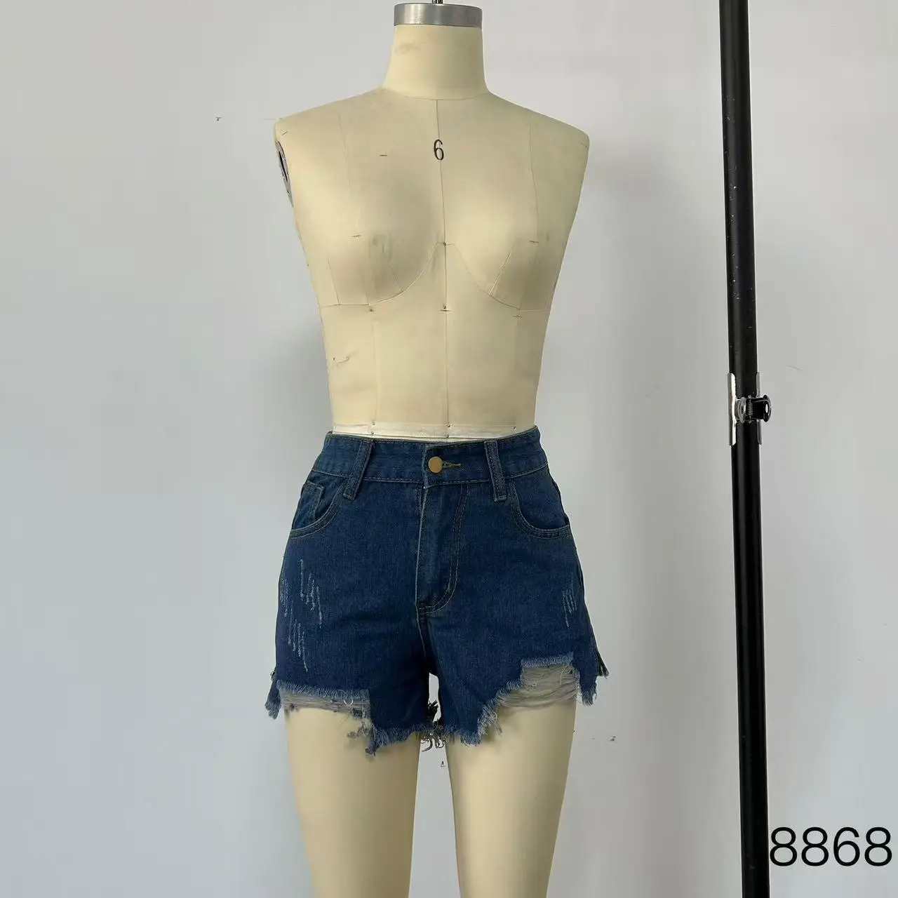 High Waist Denim Shorts Hot Retro Cat Claw Side Slit — feature 4