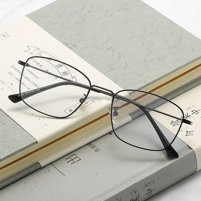 Anti-Blue Light Glasses with Color Changing Frame - Image 10