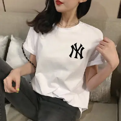 Women Black NY Logo T-Shirt Mid Length Loose Fit - Image 4