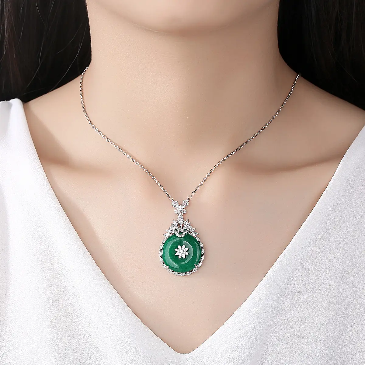 Green Chrysoprase Pendant Necklace for Women - Image 3
