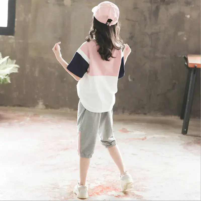 Girls Suit 2025 New Summer Style Internet Celebrity Short-Sleeved Summer Suit Medium and Large Children's Pure Cotton Trendy Medium Pants Two-Piece Set