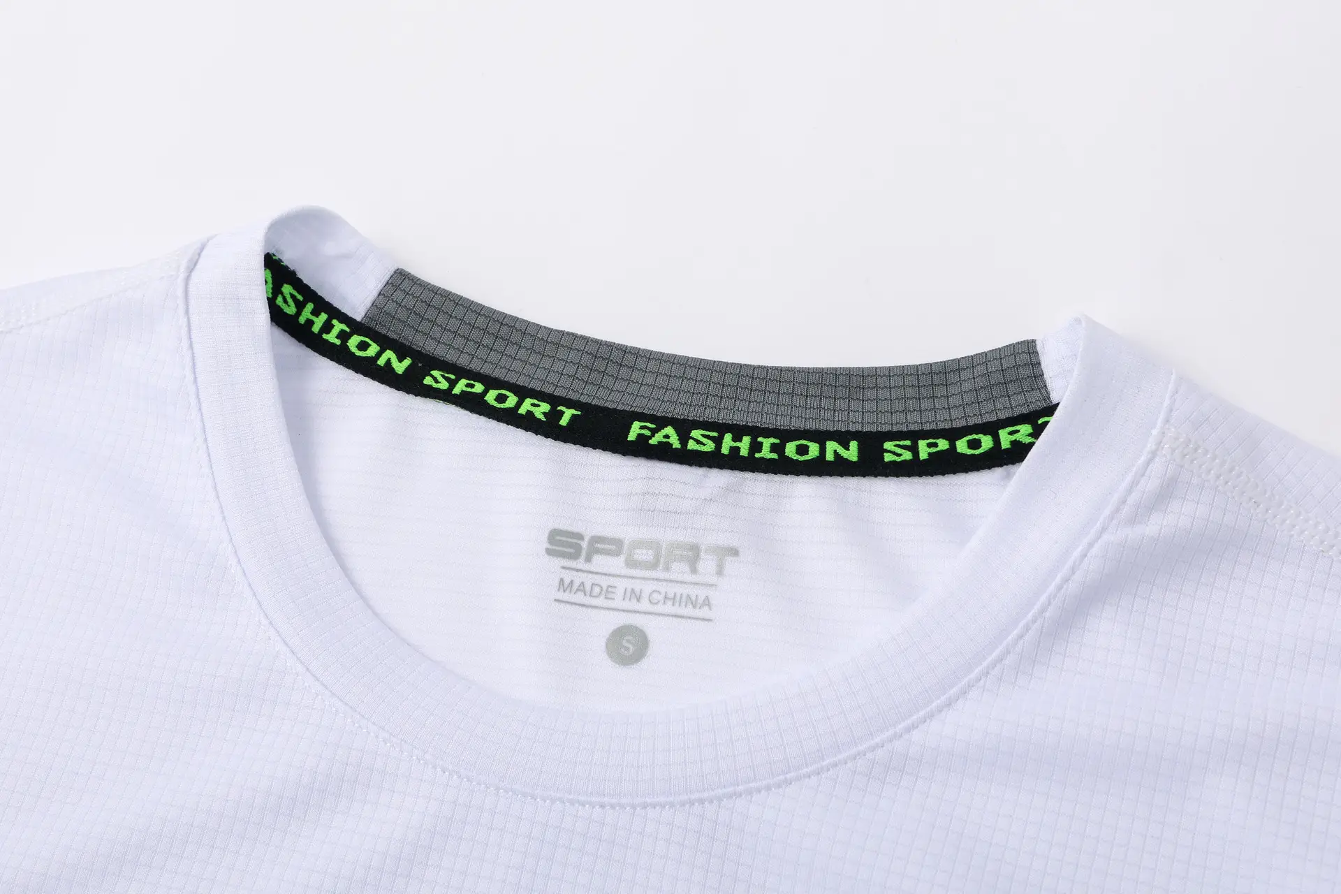Men Neon Yellow Cotton Round Neck T-Shirt Casual Sportswear — feature 29