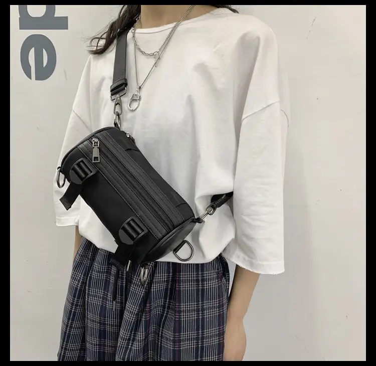 Women's Black Bucket Bag Shoulder Crossbody Tooling Bag — feature 6