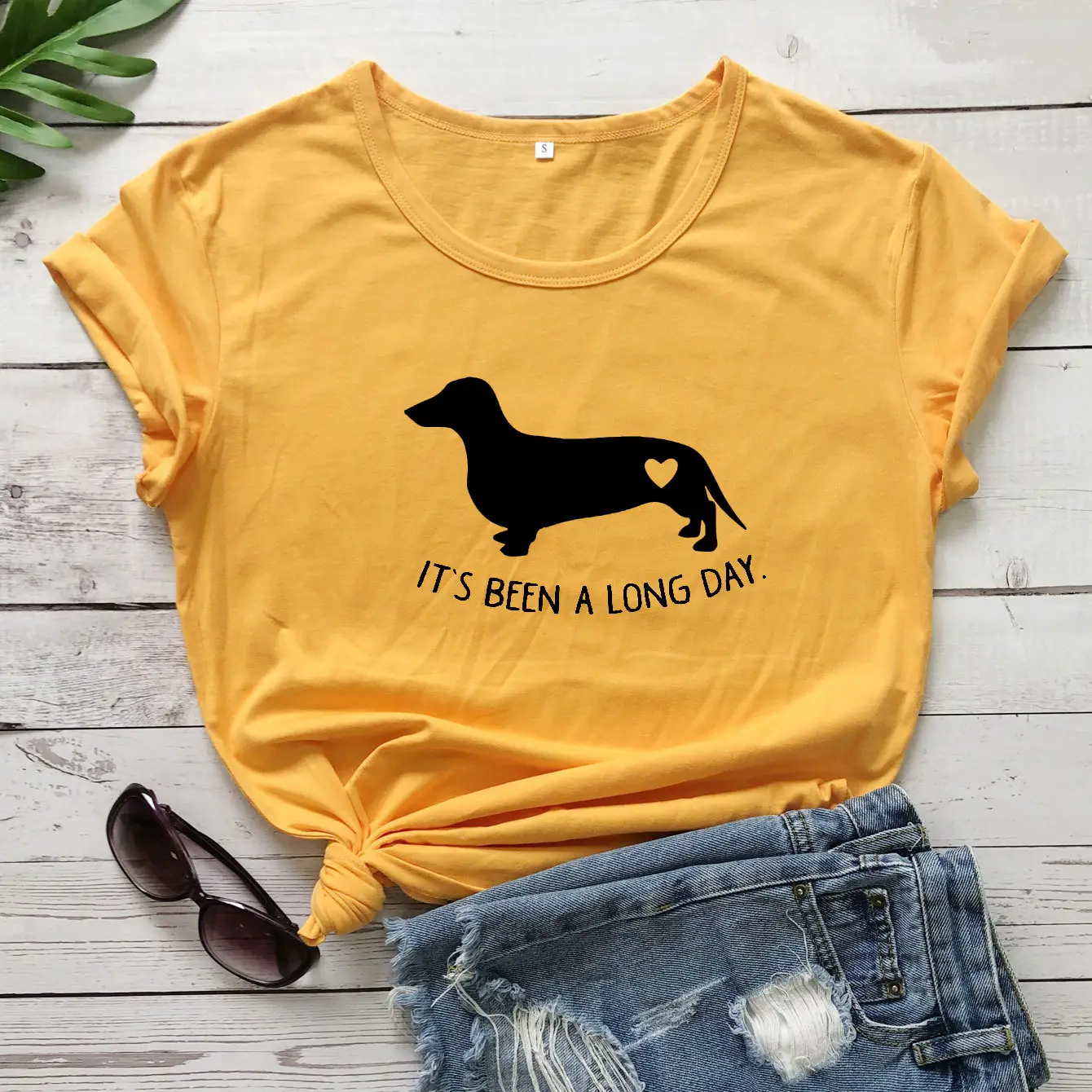 It's Been a Long Day Dog Print T-Shirt Green - Image 5