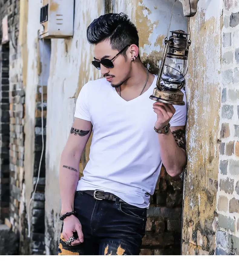 20 Men V-Neck Slim Fit T-Shirt Set - Image 7