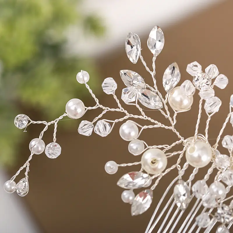 Crystal Pearl Wedding Hair Comb with Branch Design - Image 4