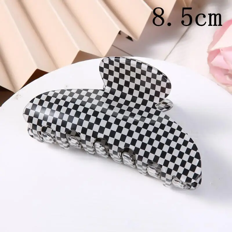 Acrylic Hair Ponytail with Holographic Plate Design - Image 4