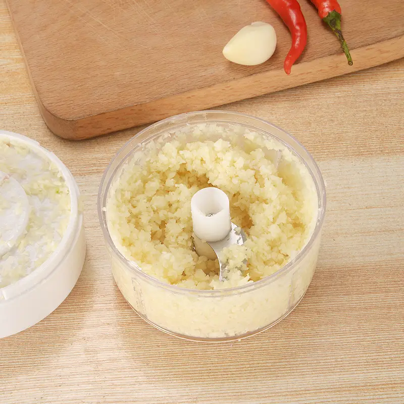 Mini Manual Garlic Press for Kitchen Use - Image 6
