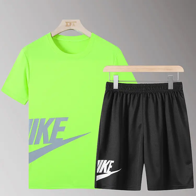 Men Nike Running Shorts & T-Shirt Set Grey Large - Image 12