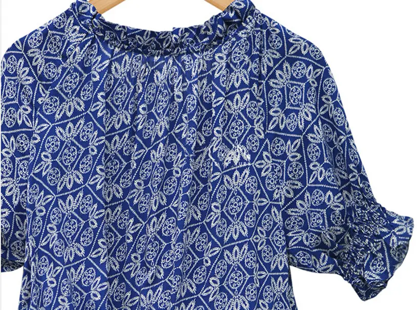 Women's Blue Printed V-Neck Chiffon Dress — feature 7