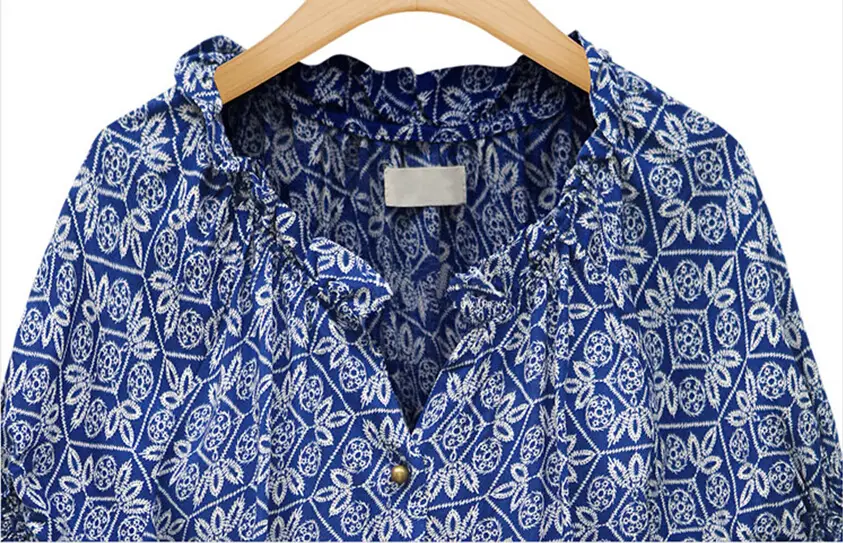 Women's Blue Printed V-Neck Chiffon Dress — feature 9
