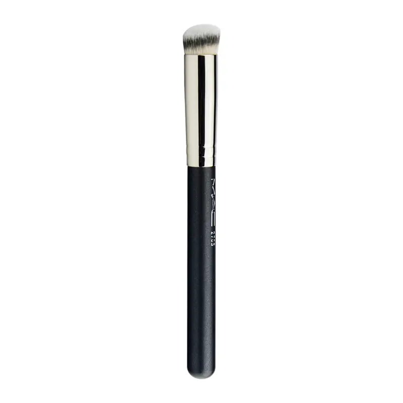 Fiber Brush for Contouring & Concealing with Angled Head - Image 6
