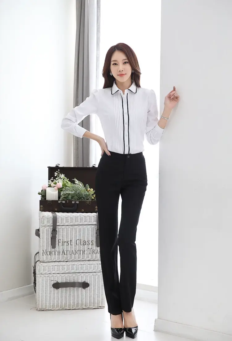 Korean Style White Long Sleeve Doll Collar Shirt for Women — feature 10