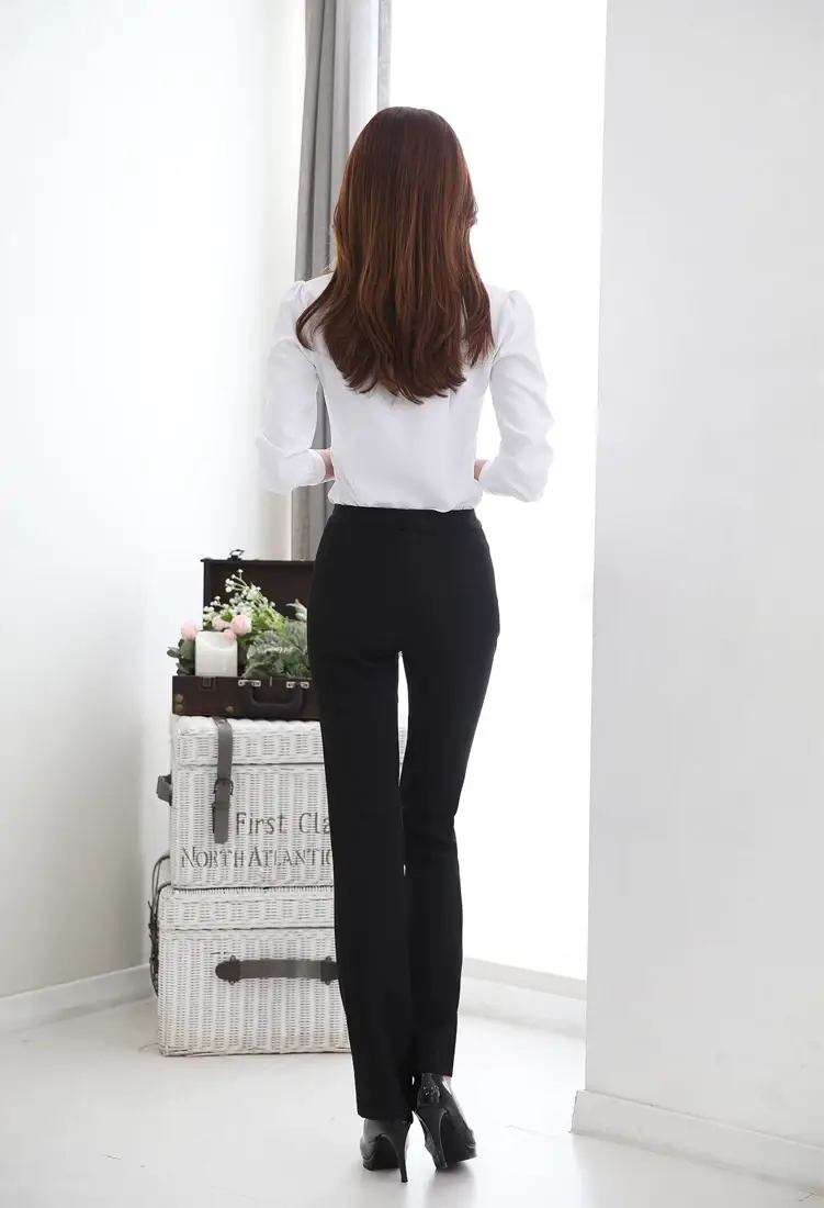 Korean Style White Long Sleeve Doll Collar Shirt for Women — feature 11