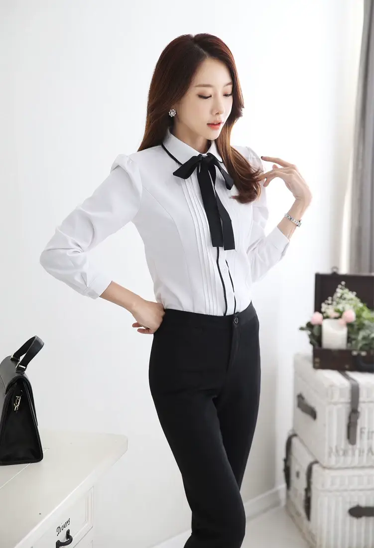 Korean Style White Long Sleeve Doll Collar Shirt for Women — feature 6
