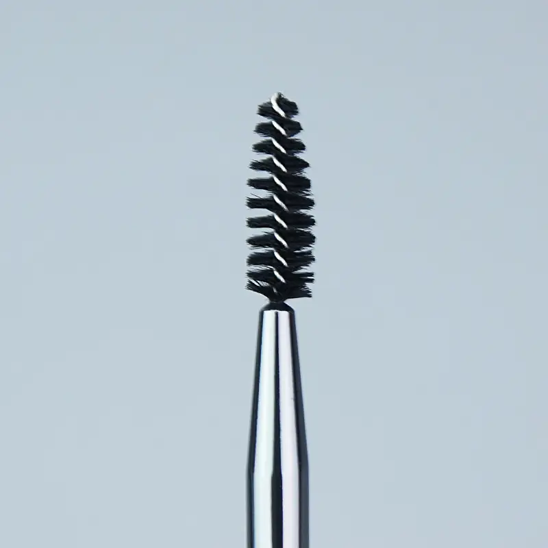 Double Eyebrow Brush Oblique Spiral Black 17.1cm — feature 5