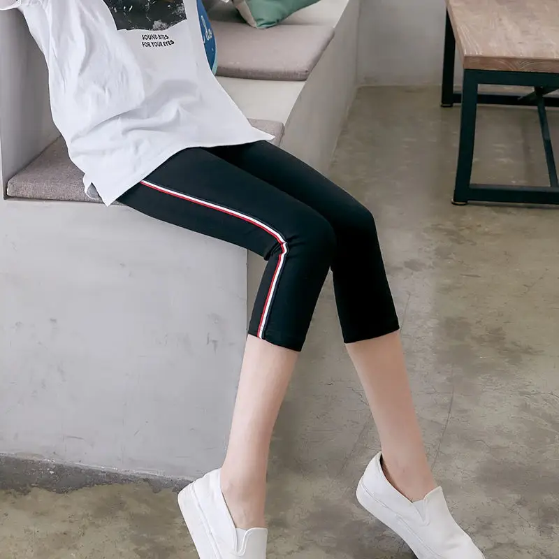 Women White Leggings Red Trim Capri Pants 50/90 - Image 8