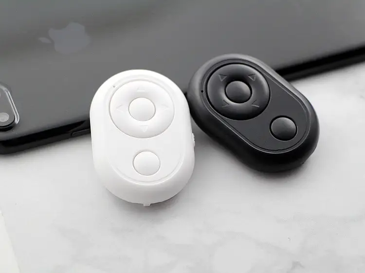 Smart Bluetooth Remote Control for TikTok Likes & Selfie — feature 12