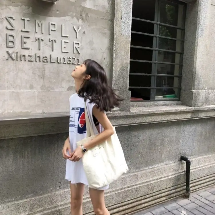 2025 Summer Women's Sleeveless Tank Top with Back Slit & Letter Print — feature 14
