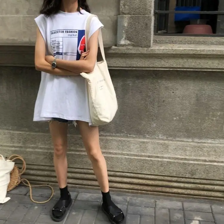 2025 Summer Women's Sleeveless Tank Top with Back Slit & Letter Print — feature 16