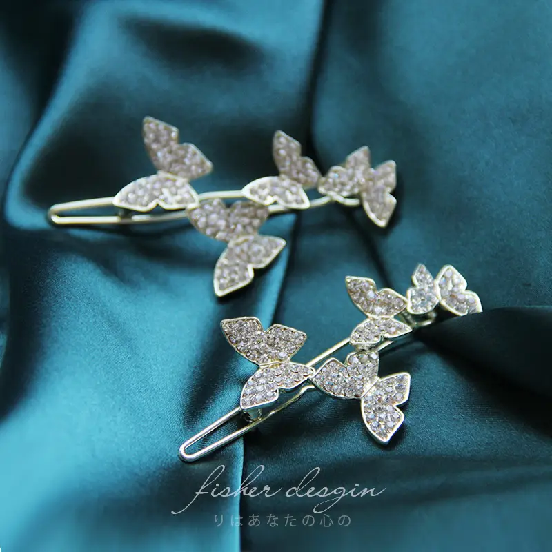 Japanese Style Sparkling Butterfly Hairpin Clip with Diamonds - Image 6