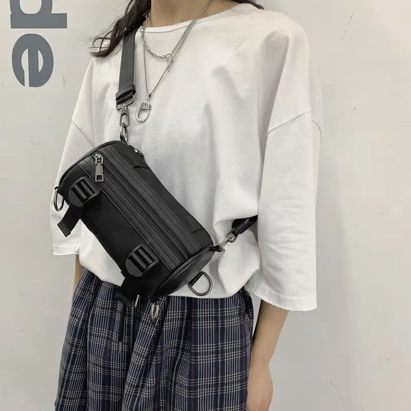 Men's Black Cylinder Crossbody Bag Street Trendy Hip Hop - Image 4