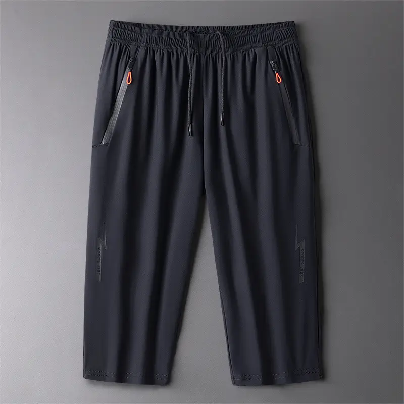 Men Black Cropped Shorts with Drawstring Waist - Image 3