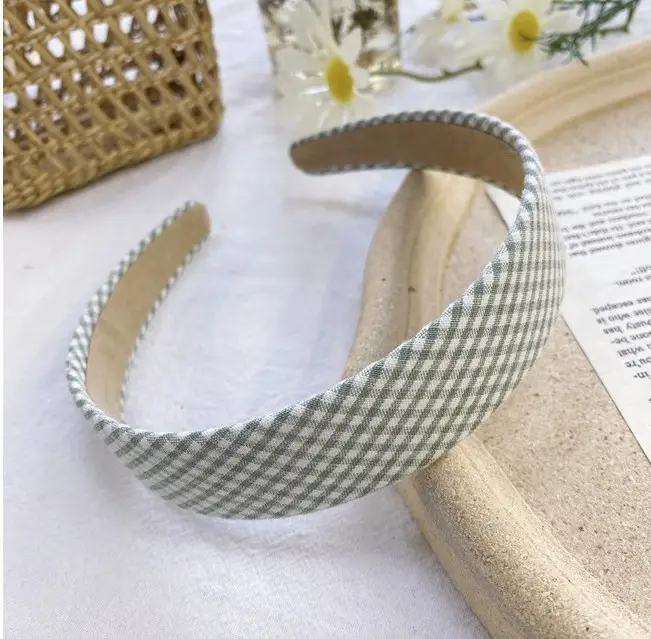Vintage Floral Plaid Wide Edge Hairband - Image 2