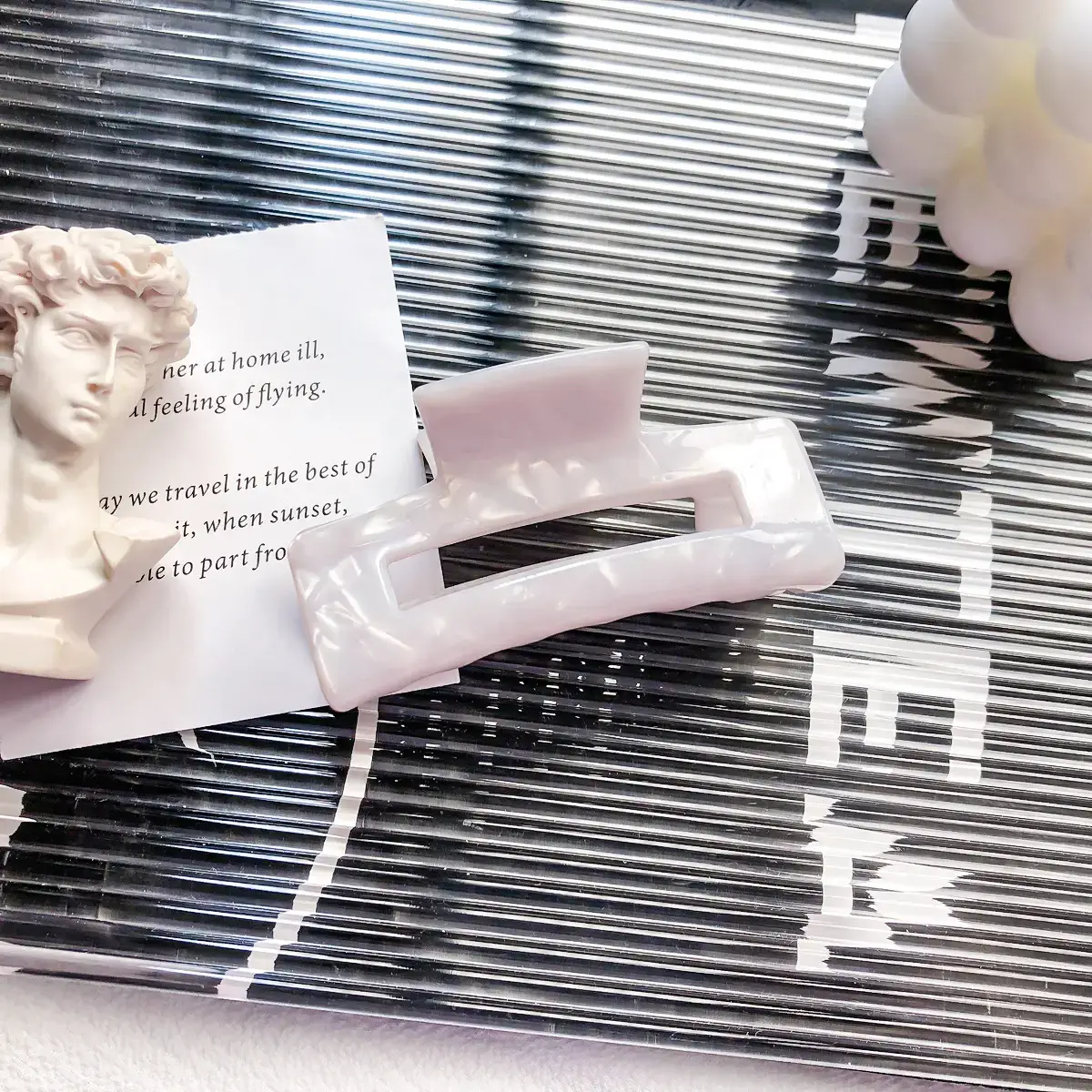 Elegant Square Hair Grab Clip for Women - Image 10