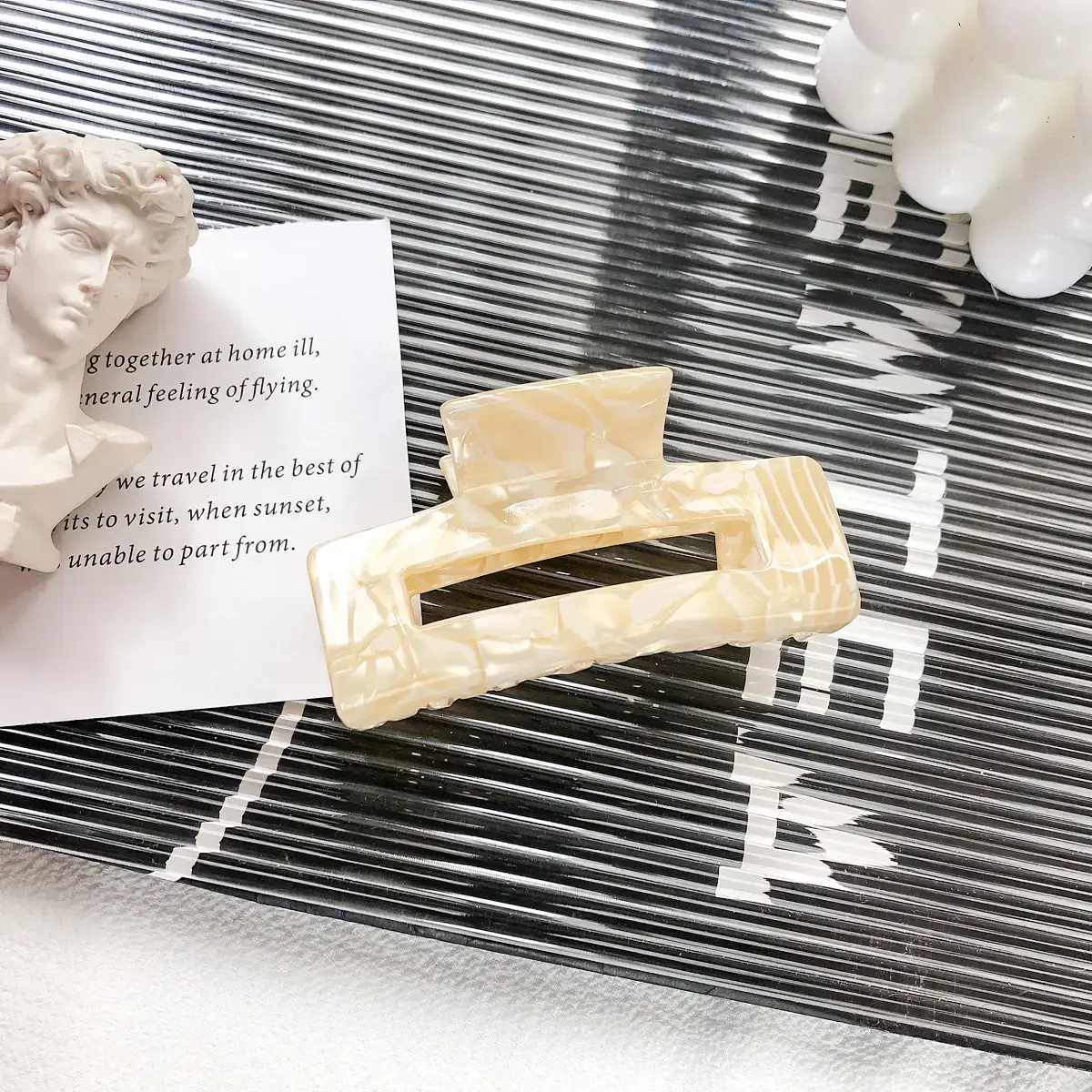 Elegant Square Hair Grab Clip for Women - Image 8