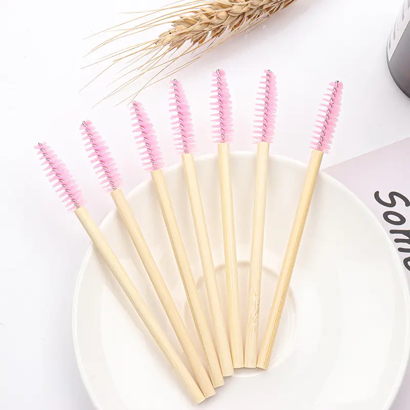 Wooden Grafted Eyelash Brush 50 Pack Bamboo Pole