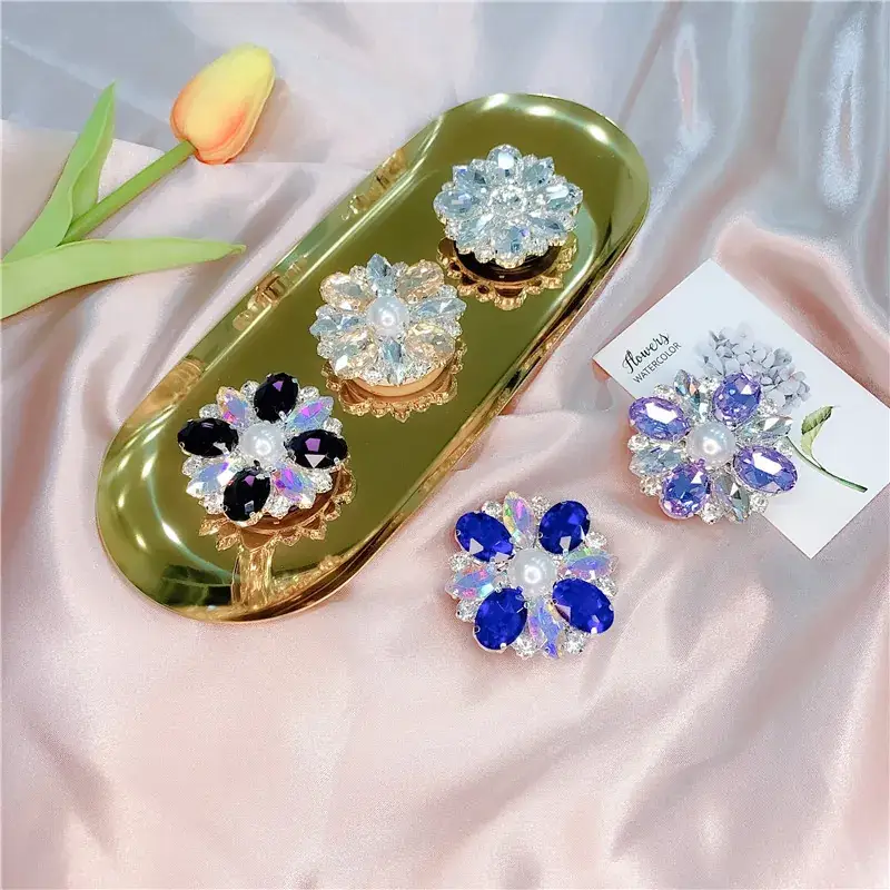 Crystal Flower Mobile Phone Stand for Women - Image 12