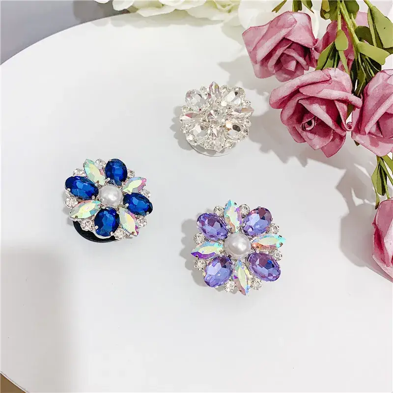 Crystal Flower Mobile Phone Stand for Women - Image 14