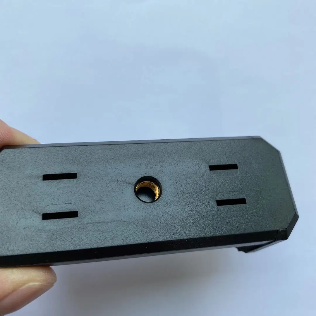 Light Phone Clip E-Shaped Dual Hole Mount Tripod Fixing Clip — feature 8